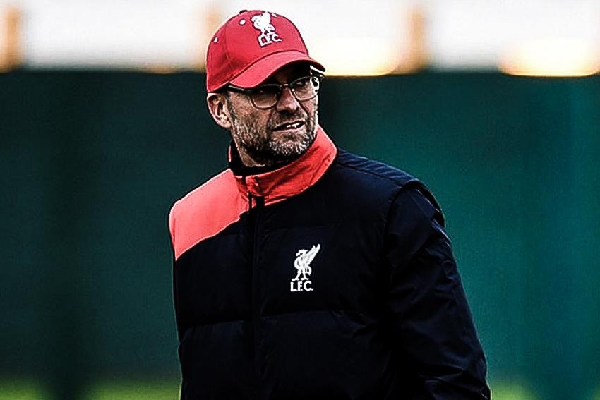 HLV Klopp ngam to Cardiff choi khong dep voi mat san hinh anh