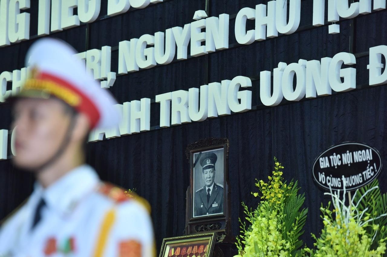 Truc tiep Le truy dieu dai tuong Le Duc Anh hinh anh