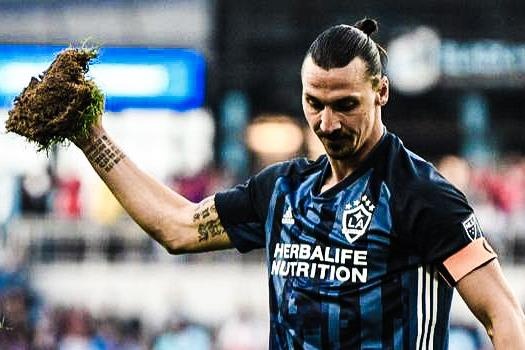 Ibrahimovic thua dau trong ngay ghi ban va kien tao hinh anh