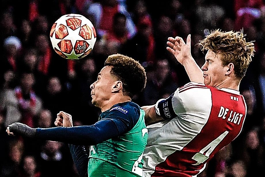 Cu danh dau mo ty so cua De Ligt vao luoi Tottenham hinh anh