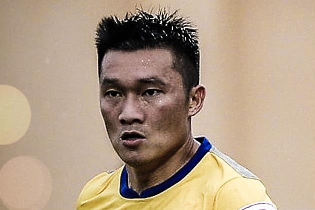 Hau ve V.League tu da bong vao tay khien doi nha chiu phat 11 m hinh anh