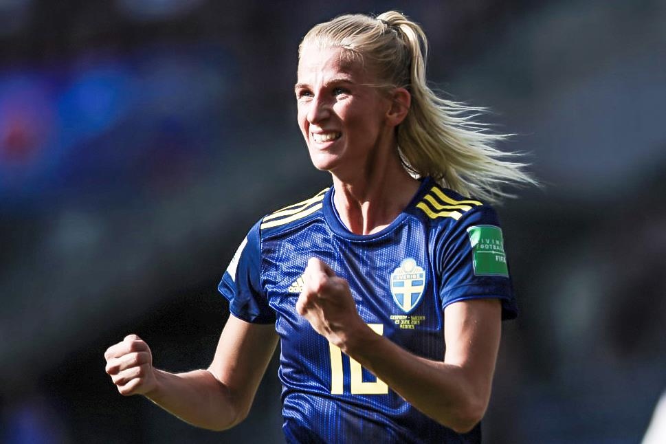 Thuy Dien nguoc dong danh bai Duc tai tu ket World Cup nu hinh anh