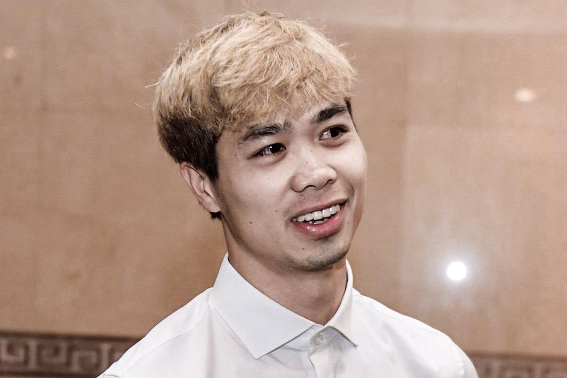 Cong Phuong tiet lo ly do chon Sint-Truidense hinh anh