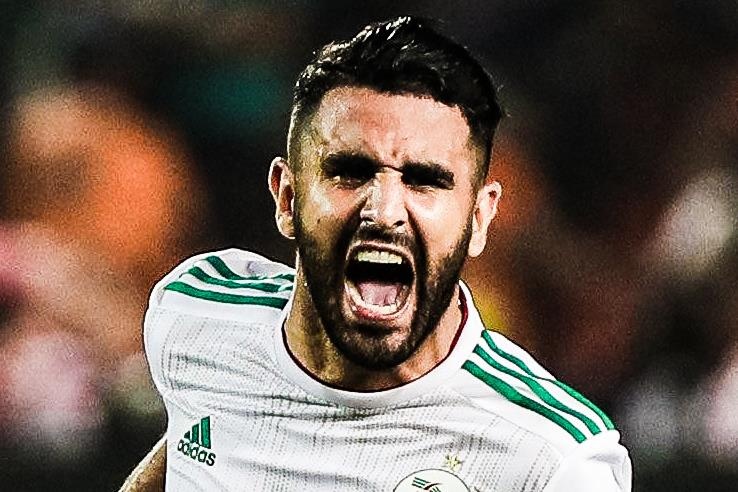 Mahrez sut phat o phut 90+5 dua Algeria vao chung ket cup chau Phi hinh anh