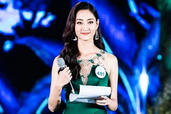 Tan Hoa hau tra loi ve giay phut dang quang tu phan thi ung xu hinh anh