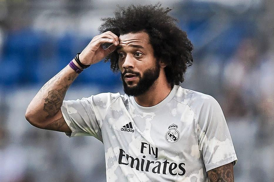 Marcelo da hong luan luu truoc AS Roma hinh anh