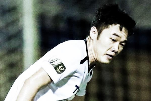 Xuan Truong di bong ky thuat khien Do Merlo pham loi hinh anh