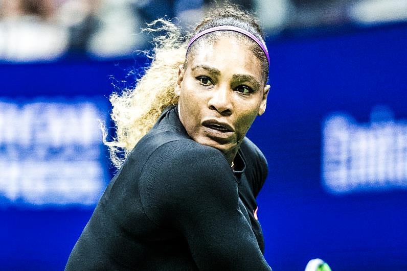 Serena Williams thang chong vanh tay vot Trung Quoc hinh anh