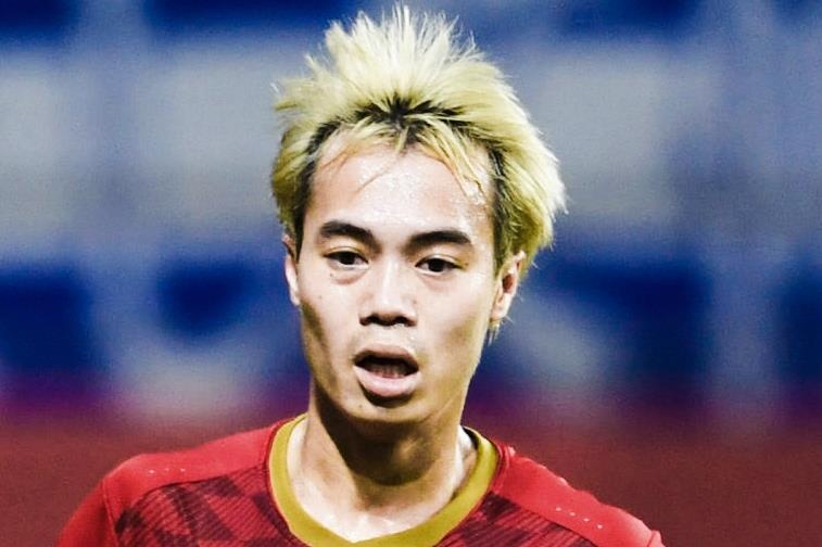 Van Toan bo lo co hoi ghi ban truoc Thai Lan hinh anh