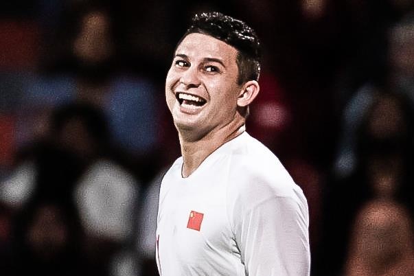 Tien dao nhap tich lap cu dup trong tran thang 5-0 cua Trung Quoc hinh anh