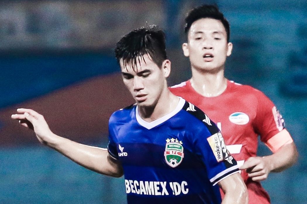 CLB Binh Duong thua Viettel trong ngay Tien Linh bi tuoc ban thang hinh anh