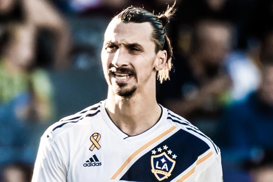 Ibrahimovic khong cuu noi doi nha du ghi ban va kien tao hinh anh