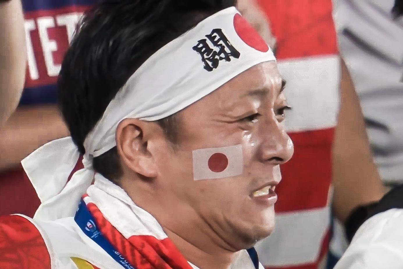 Cau thu Rugby Nhat Ban roi nuoc mat vi bao Hagibis hinh anh