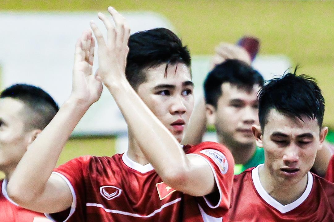 Highlights AFF futsal 2019: Viet Nam 7-3 Myanmar hinh anh