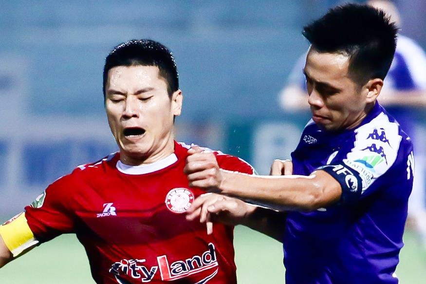 Highlights Van Quyet toa sang, CLB Ha Noi thang TP.HCM 3-0 hinh anh