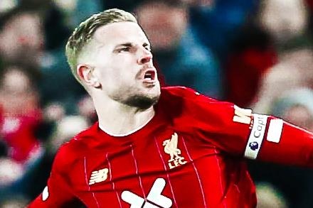 Henderson volley dap dat tung luoi Tottenham hinh anh
