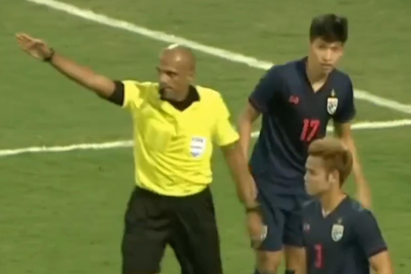 Trong tai tu choi ban thang cua tuyen Viet Nam hinh anh