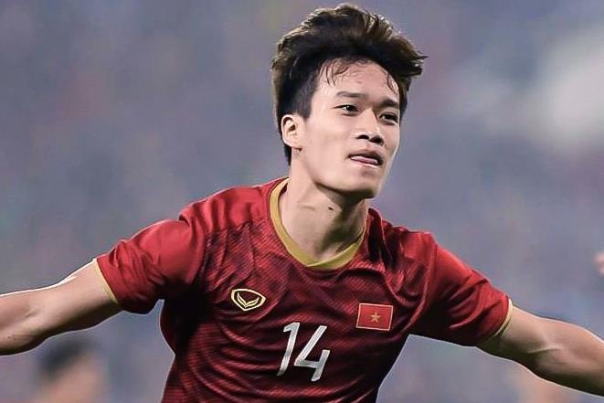 Hoang Duc sut xa tung luoi U22 Indonesia hinh anh