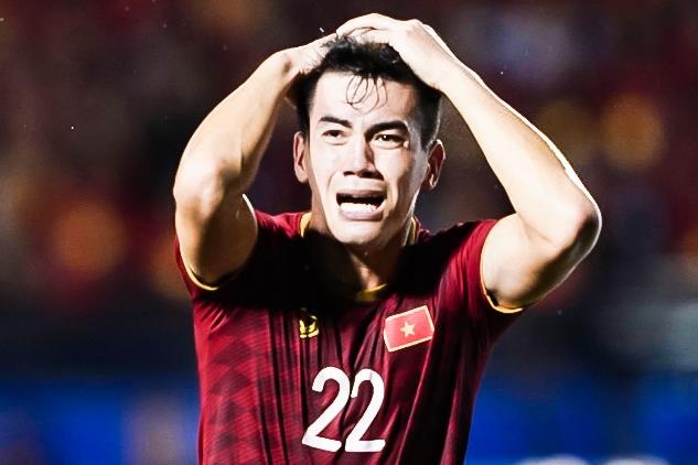 Tien Linh bo lo co hoi khi doi mat khung thanh U22 Indonesia hinh anh