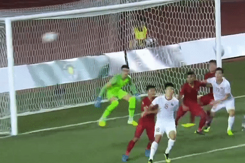 Van Hau danh dau tung luoi U22 Indonesia hinh anh