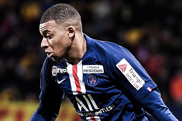 Mbappe ghi ban va kien tao trong 2 phut hinh anh