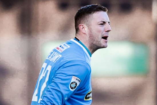 Thu mon bay nguoi mia mai doi thu, nhan ban thua sau 5 phut hinh anh