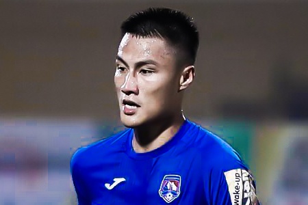 CLB Quang Ninh thua dam du dan truoc o tran ra quan AFC Cup hinh anh