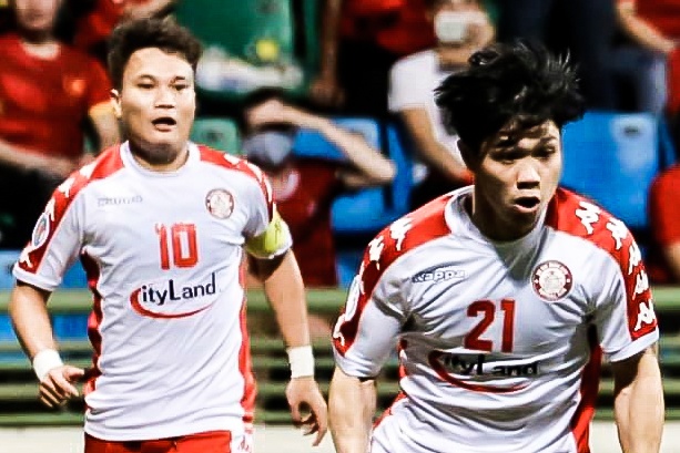 Cong Phuong va man trinh dien an y voi Phi Son o AFC Cup hinh anh