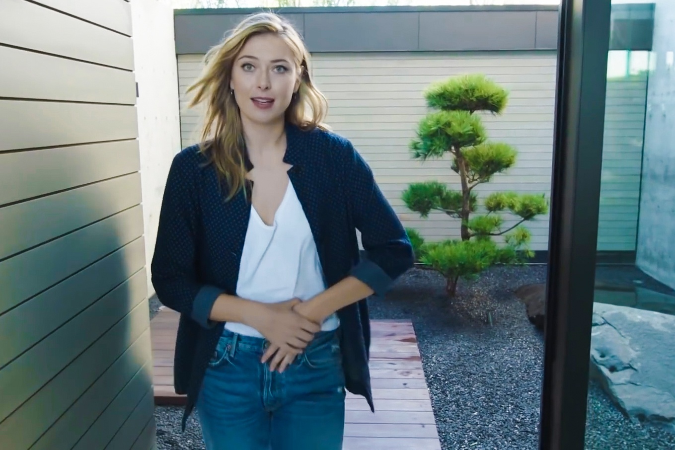 Biet thu tri gia 2 trieu USD cua Sharapova hinh anh