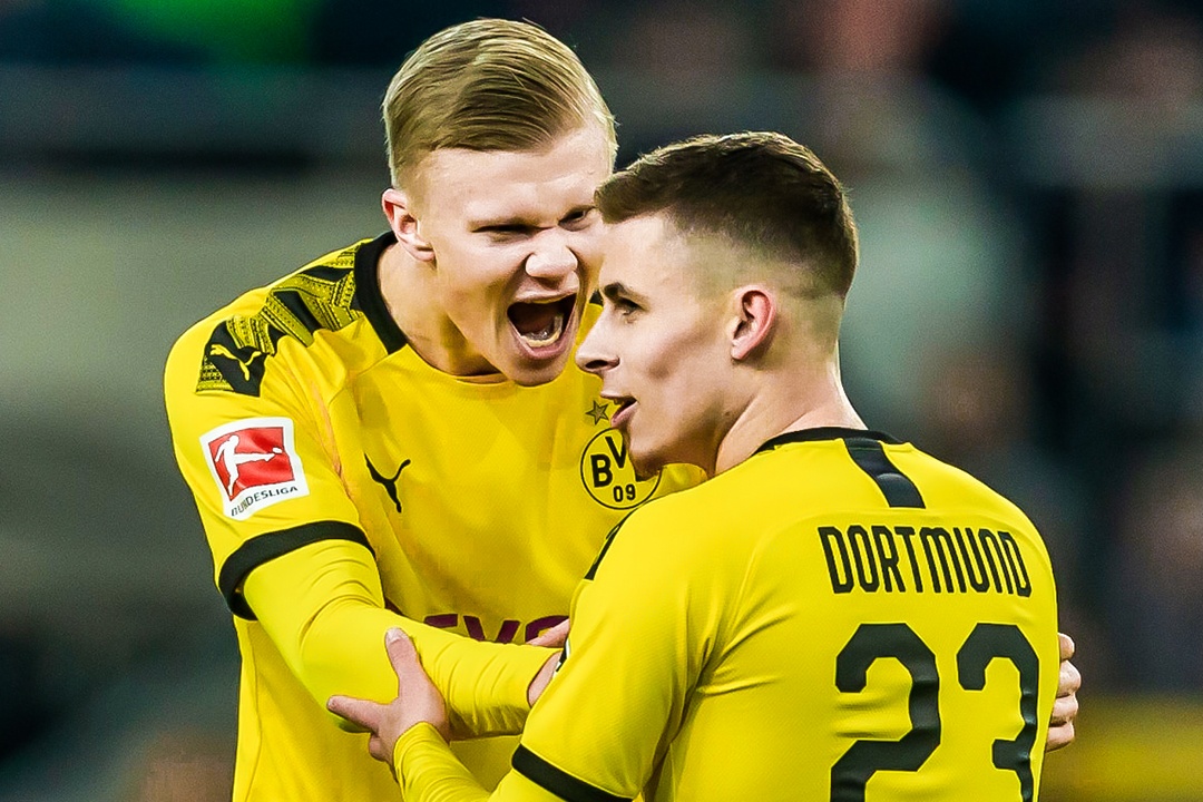 Haaland tiep tuc toa sang o Dortmund hinh anh