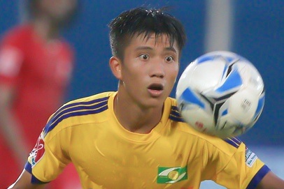 Pha bo lo cua Phan Van Duc trong ngay tro lai V.League hinh anh