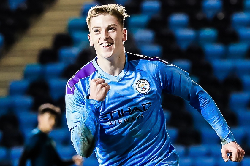 Sao tre Man City re qua ca hang thu doi phuong de ghi ban hinh anh