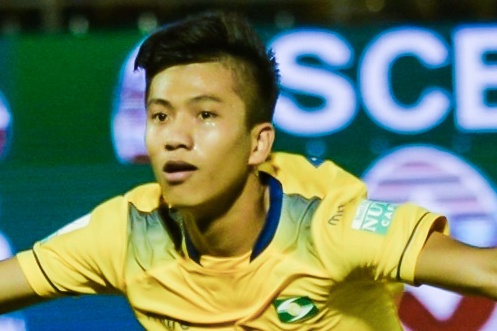 Highlights CLB SLNA 1-0 Binh Duong: Phan Van Duc toa sang hinh anh