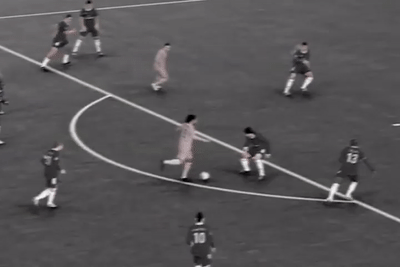 Ronaldinho va nhung khoanh khac thien tai tren san co hinh anh