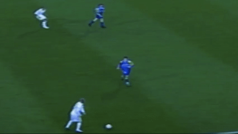 Beckham ve nhung duong cong kho tin o Real hinh anh