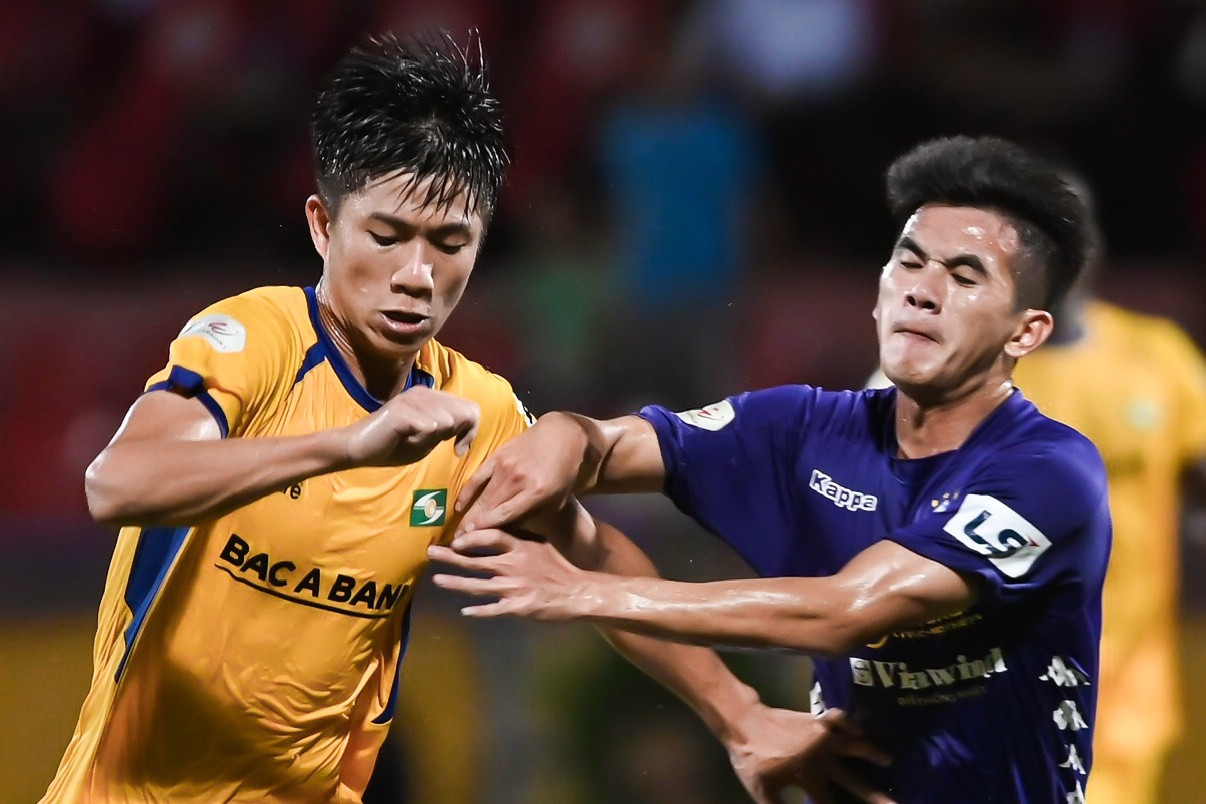 Highlights CLB Ha Noi - SLNA: Cuu doi truong U19 Viet Nam toa sang hinh anh