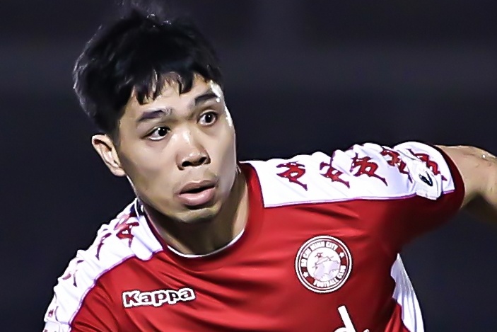 CLB TP.HCM chiu phat den sau duong chuyen hong cho Cong Phuong hinh anh