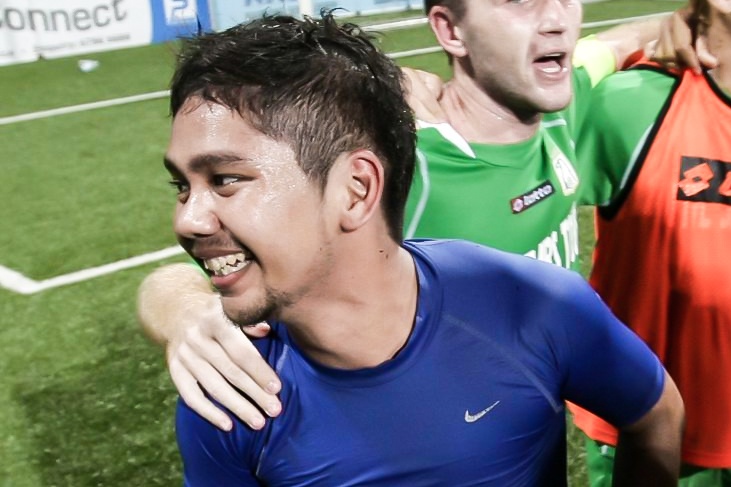 Phut thang hoa cua nha vo dich AFF Cup vua qua doi vi tai nan xe may hinh anh