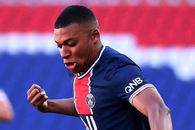Mbappe mat 56 giay de pha luoi Celtic hinh anh