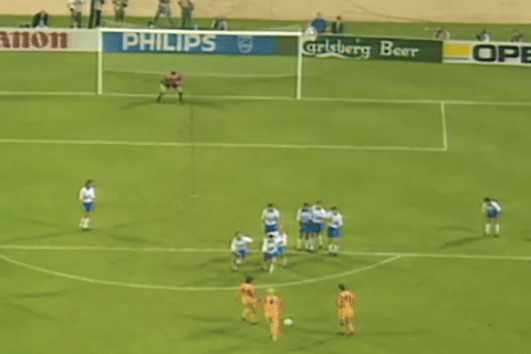 Koeman va cu da xuyen rao giup Barca lan dau vo dich chau Au hinh anh