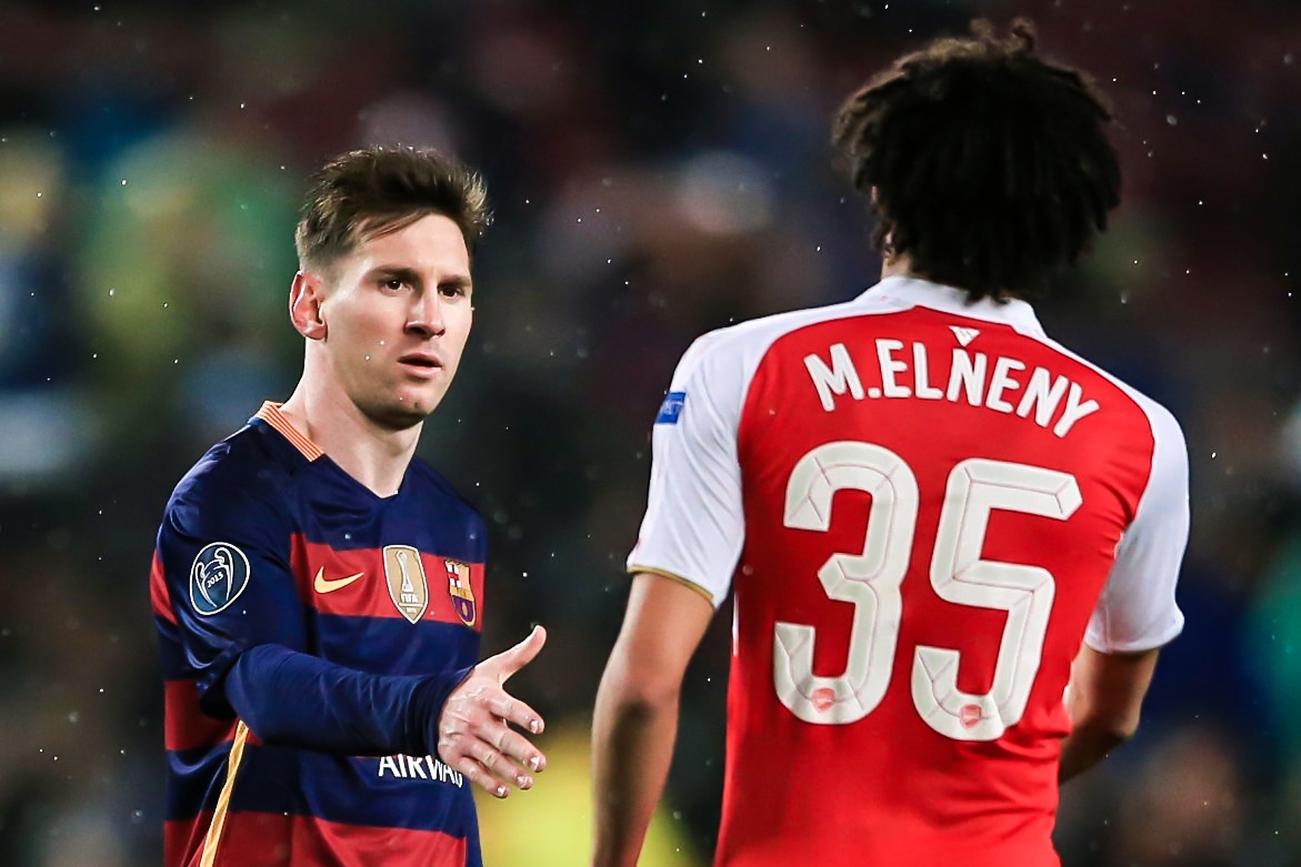 HLV Arteta: 'Messi se nang tam cac CLB cua Premier League' hinh anh