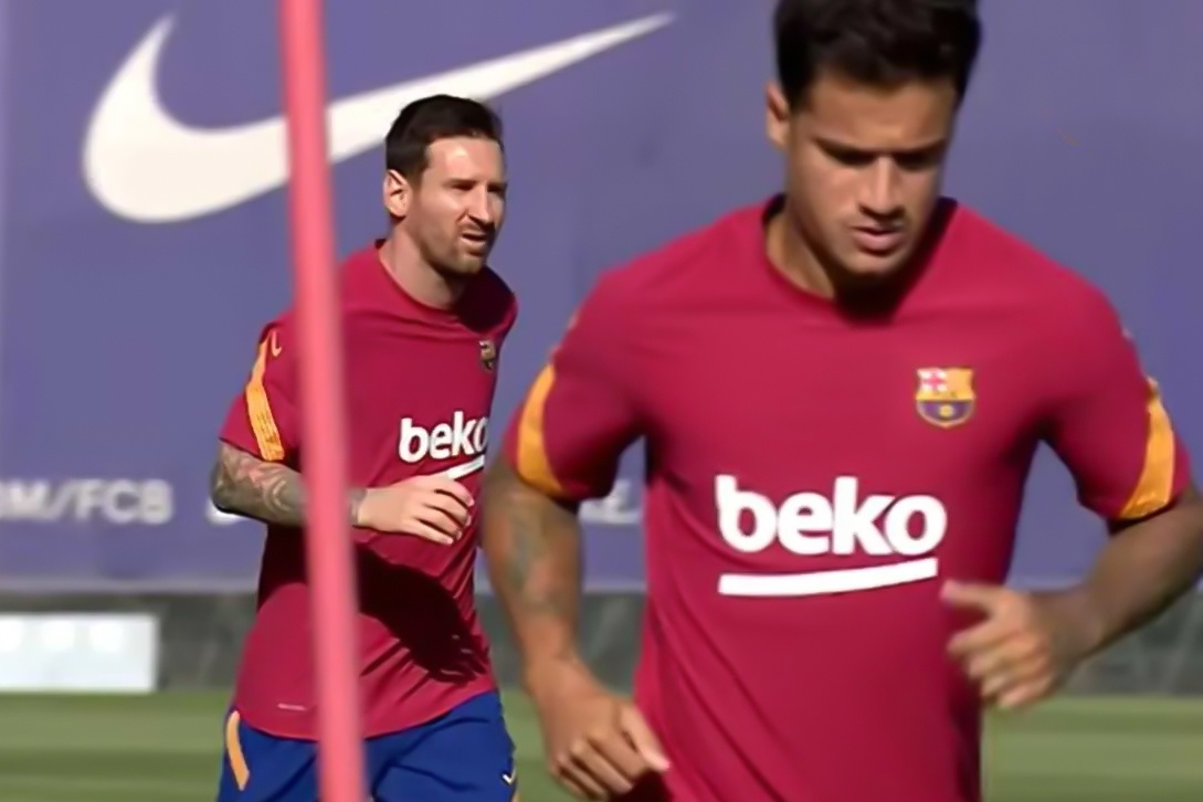 Messi va Coutinho phai tap rieng o Barca hinh anh