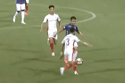 Quang Hai vuot qua Que Ngoc Hai bang cu 'La Croqueta' hinh anh