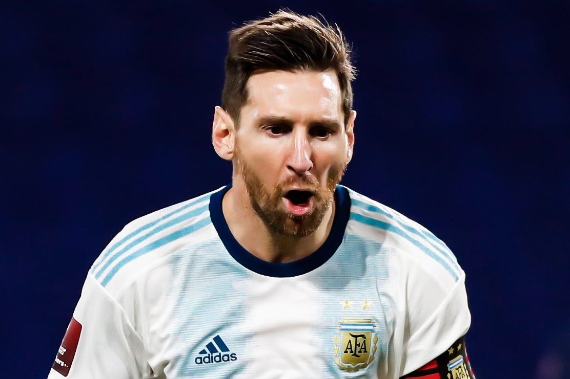 Messi ghi ban dau tien cho Argentina o vong loai World Cup 2022 hinh anh