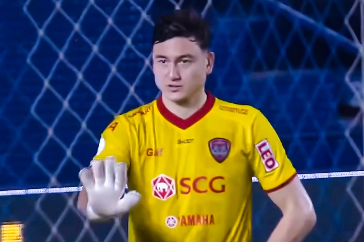 Dang Van Lam tiep tuc bay nguoi cuu thua hinh anh