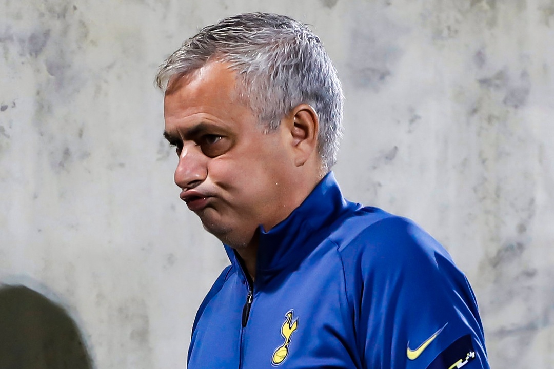 Mourinho che hoc tro sau tran thang cua Tottenham hinh anh