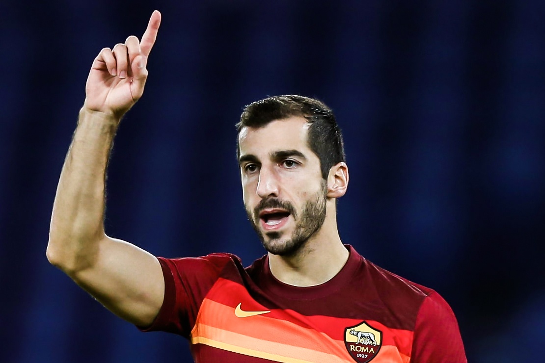 Mkhitaryan vuot bong ghi ban tu khoang cach 25 m hinh anh