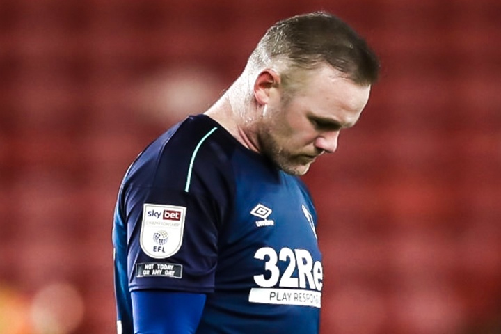 Rooney co the nghi thi dau de theo nghiep HLV hinh anh