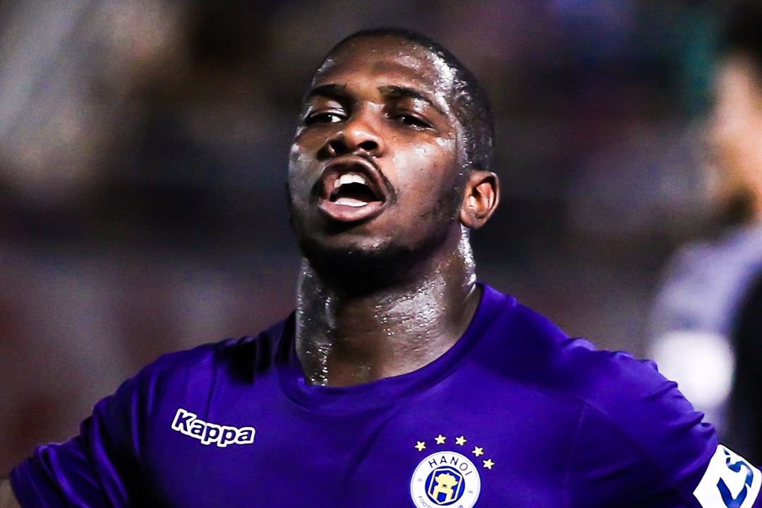 Tan binh V.League chieu mo Vua pha luoi Rimario hinh anh