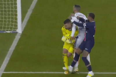 Thu mon Lyon bat chuoc pha lan lon khi doi dau Neymar hinh anh